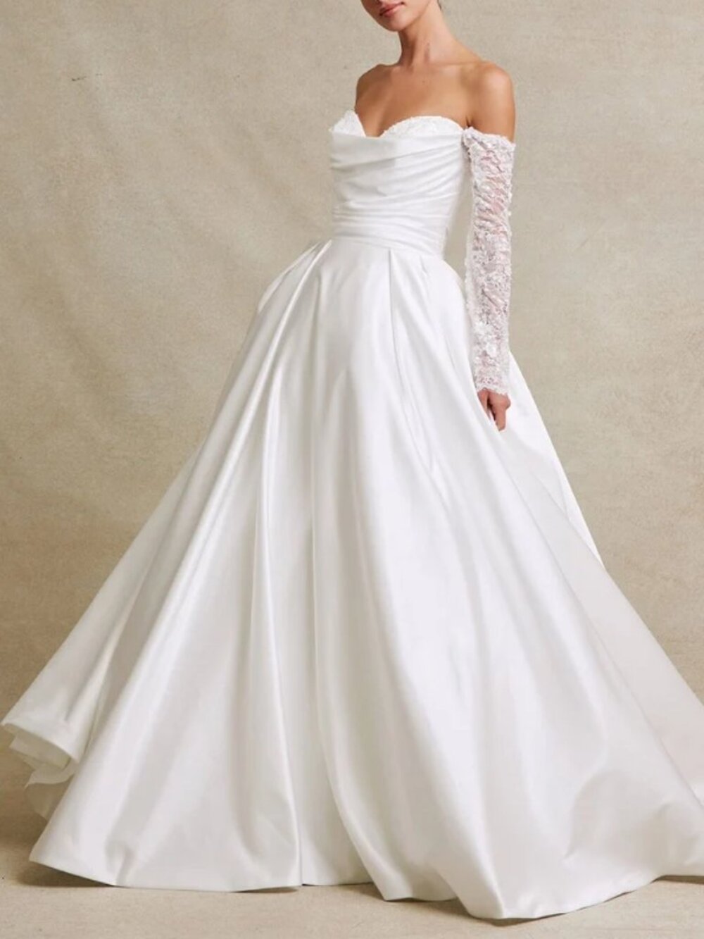 NEW LONG SLEEVE WEDDING DRESS. EMBROIDERED LACE SEQUINS BEADED SATIN GOWN